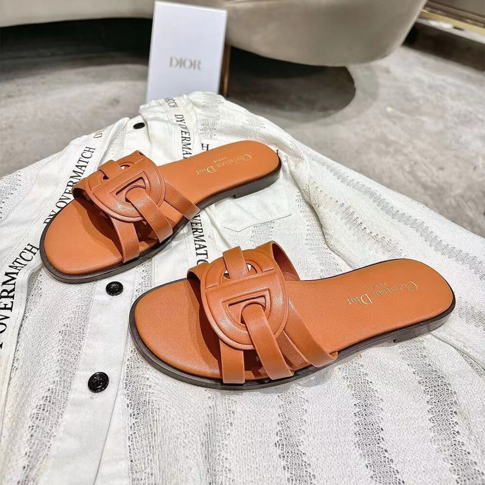 DIOR D-Club Slide