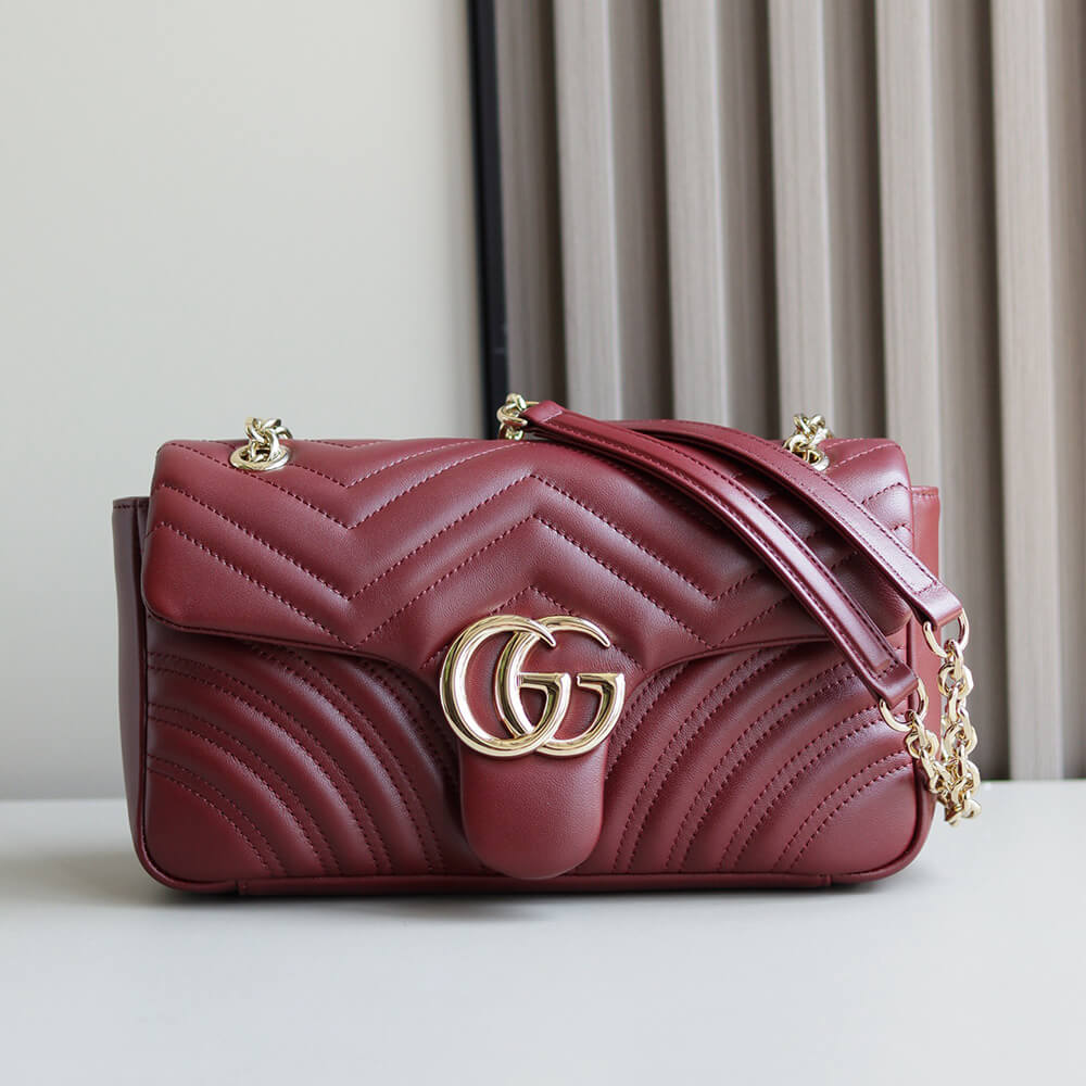 NEW GG Marmont medium shoulder bag